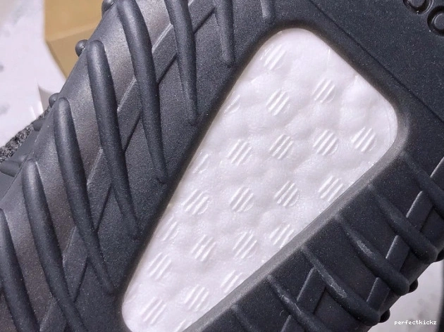 (Reflective) Boost - Static Black 350 V2 Adidas Yeezy FU9007 0712